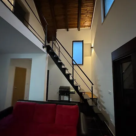 Nyaraló Kuca Za Odmor Lux *
